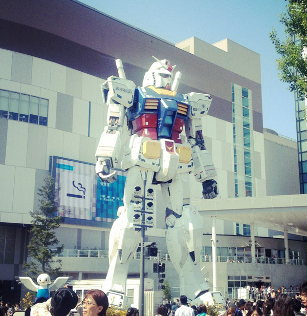 giappone con bambini: Gundam - Odaiba con bambini - viaggio in giappone con bimbo - organizzare viaggio in giappone