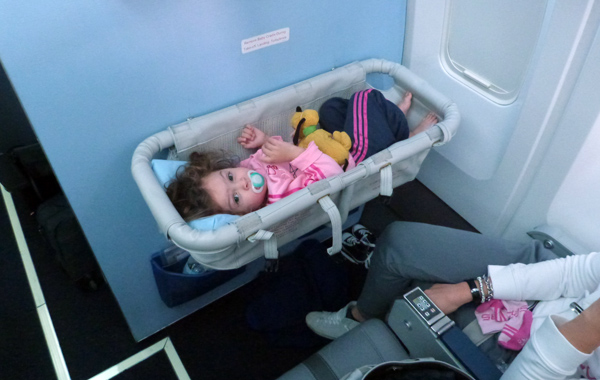Alimatha con bambini il volo