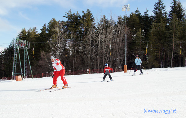 bambini in val d'ega in inverno: sciare
