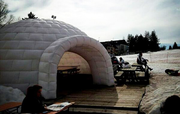 Paganella Fun Park: baby snow park a Fai della Paganella: bar igloo