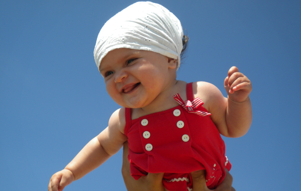 Sardegna con neonato-gioia