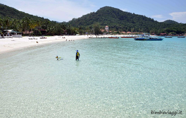 Malesia con bambini-spiaggia