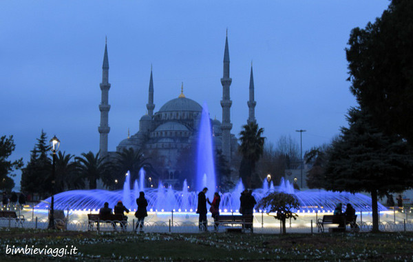 Istanbul in gravidanza - istanbul per bambini - mosche blu